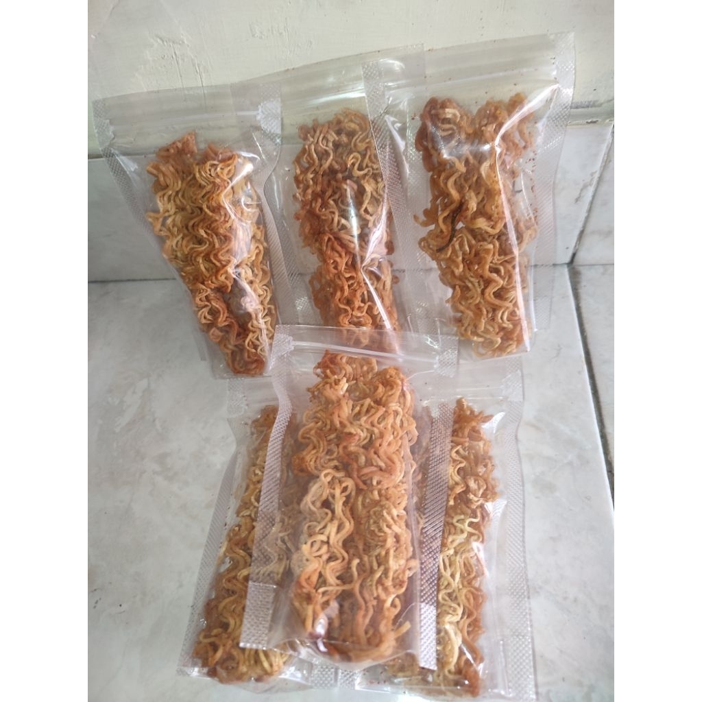 Mie Kering Pedas Daun Jeruk