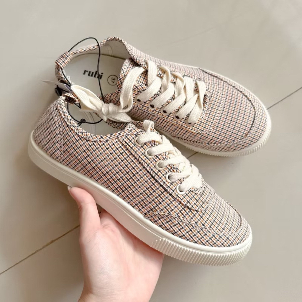 (new) Rubi sepatu wanita kotak kotak branded mall sale preloved
