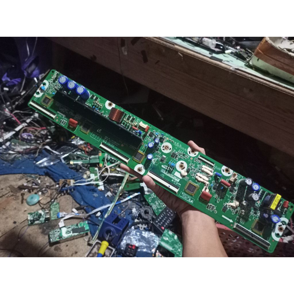 Y SUS samsung 43F4000 copotan