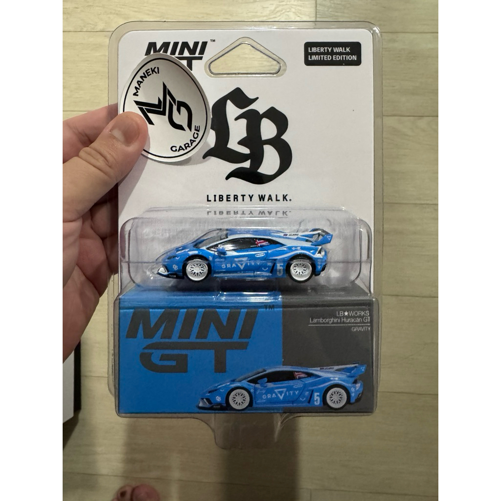 MiniGT 1/64 scale lamborghini gravity LBWK Card
