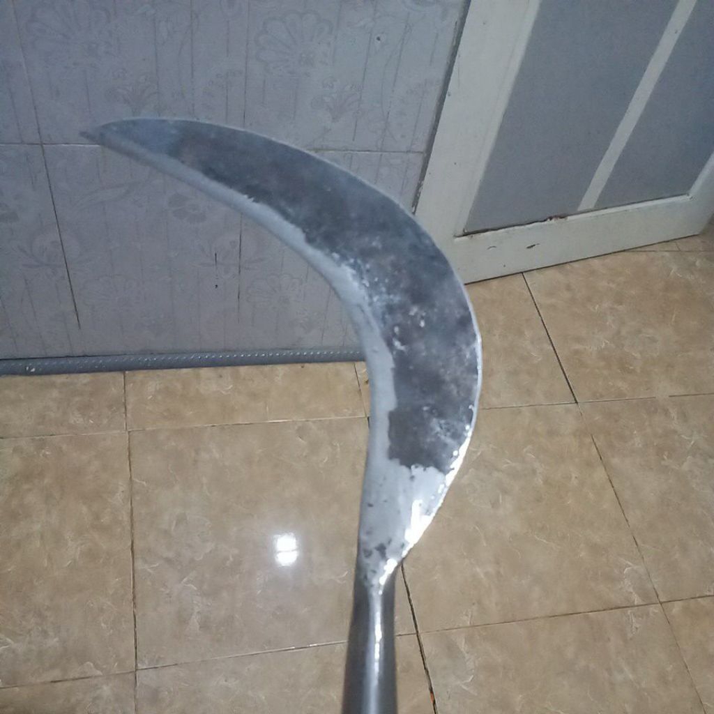 arit tajam PER baja Tebal,kuat,cocok Untuk Memotong kayu,Dll,gagang besi asli Buatan pande Madura or