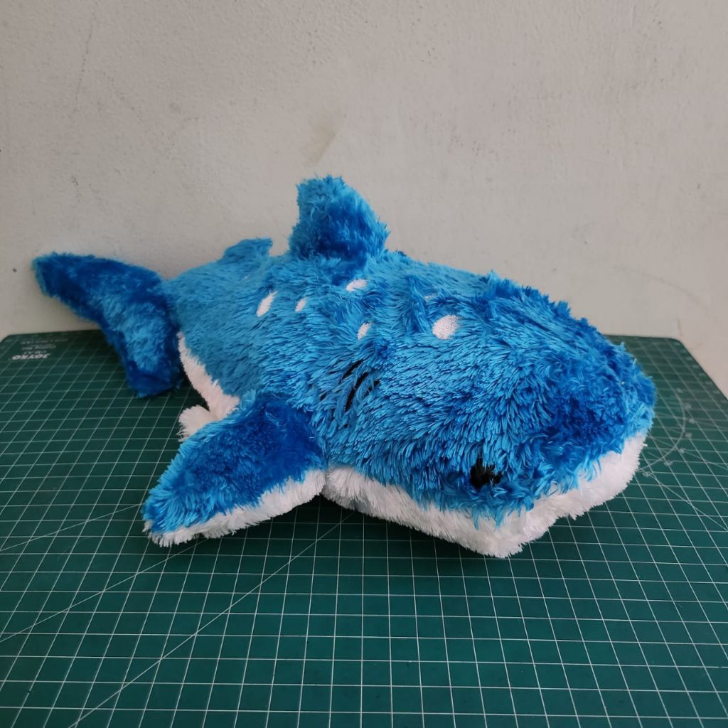 Boneka whale shark Okinawa aquarium BOOKED