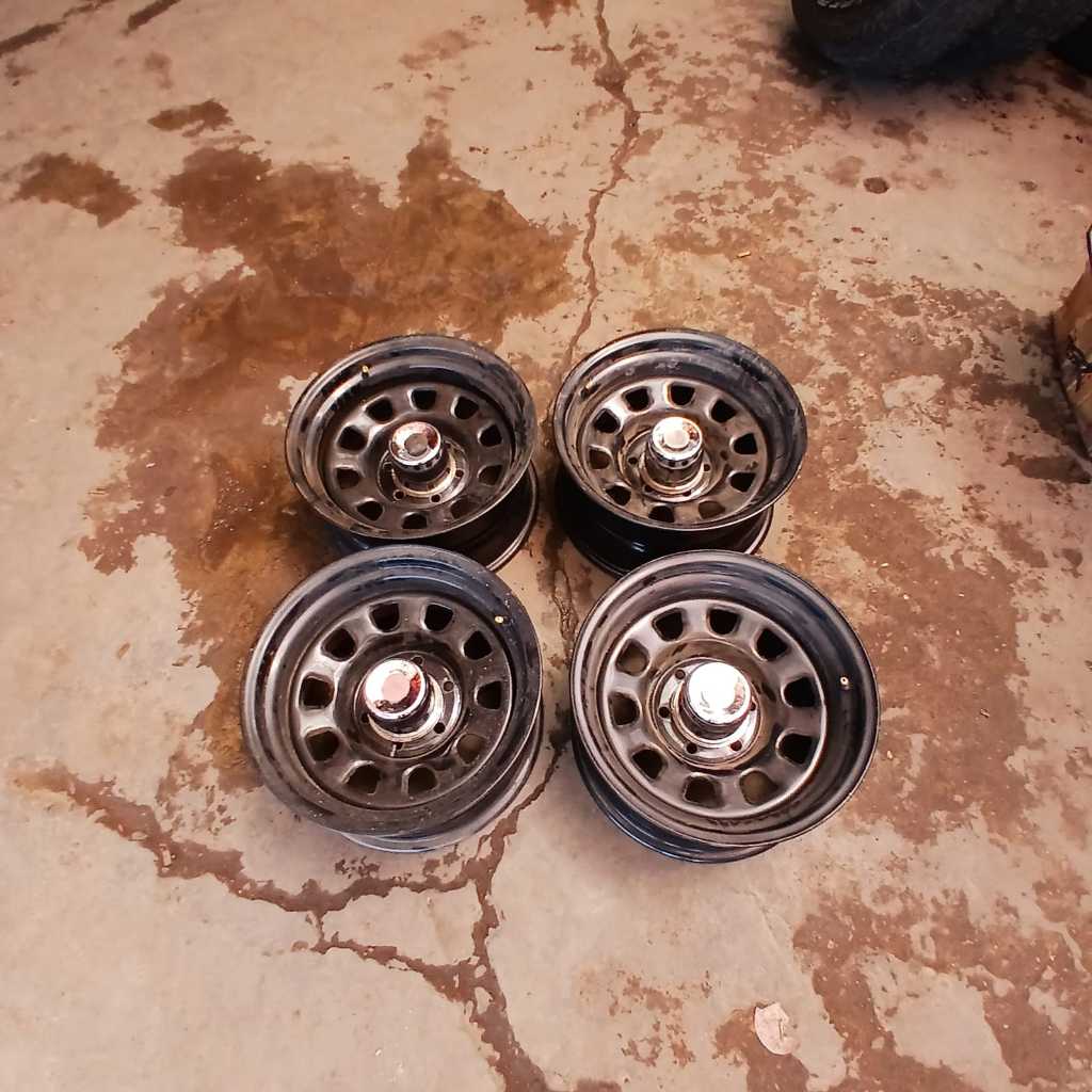 VELG MOBIL RACING HSR MOKUPO RING 16 LUBANG BAUT PCD 6X139 PELEK