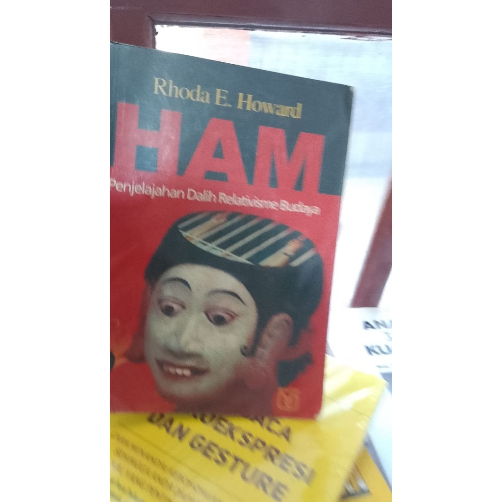 HAM Penjelajahan relativisme budaya oleh Rhoda. e howard