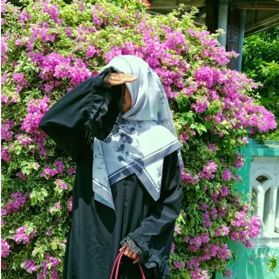 Abaya Arab Renda