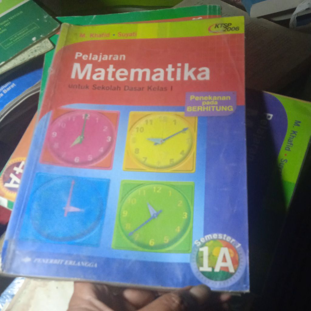 Buku Pelajaran Matematika untuk SD kelas 1, semester 1, 1A, penekanan pada berhitung, buku original 