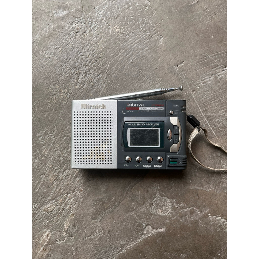 RADIO POCKET ULTRAK BEKAS