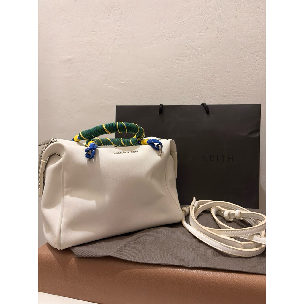 Preloved Tas Charles and Keith Nylon Twist Top Handle Bag Putih