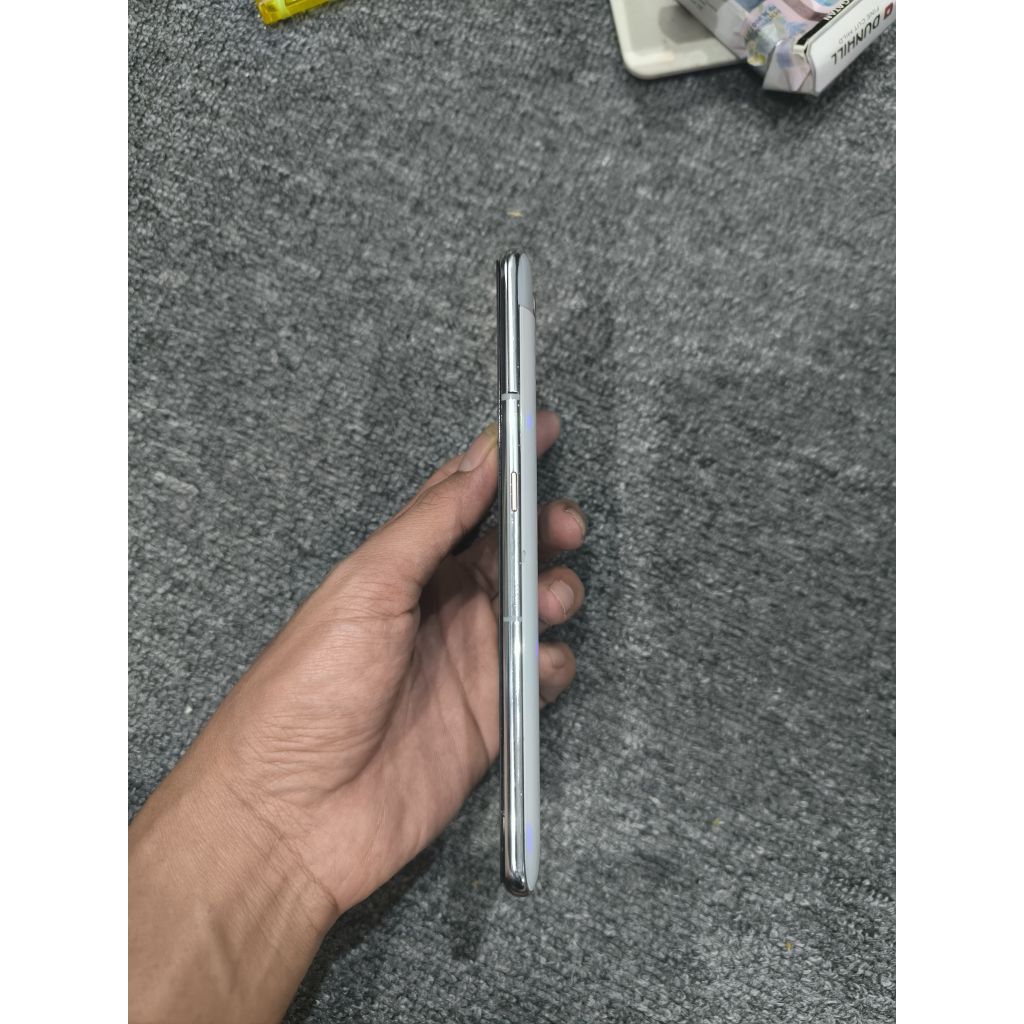 SAMSUNG A80 MINUS KAMERA