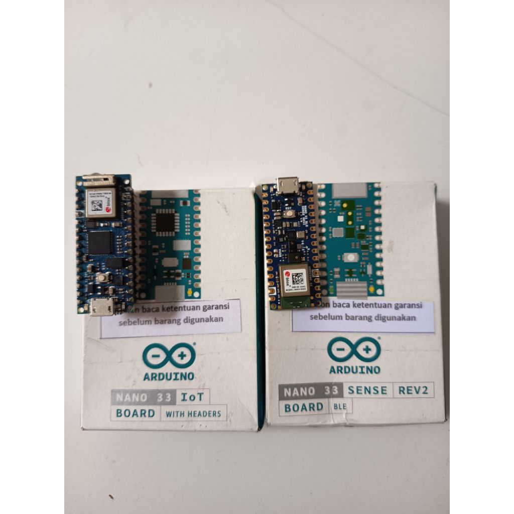 Original Arduino Nano 33 IoT dan Arduino Nano 33 BLE Sense Rev.2