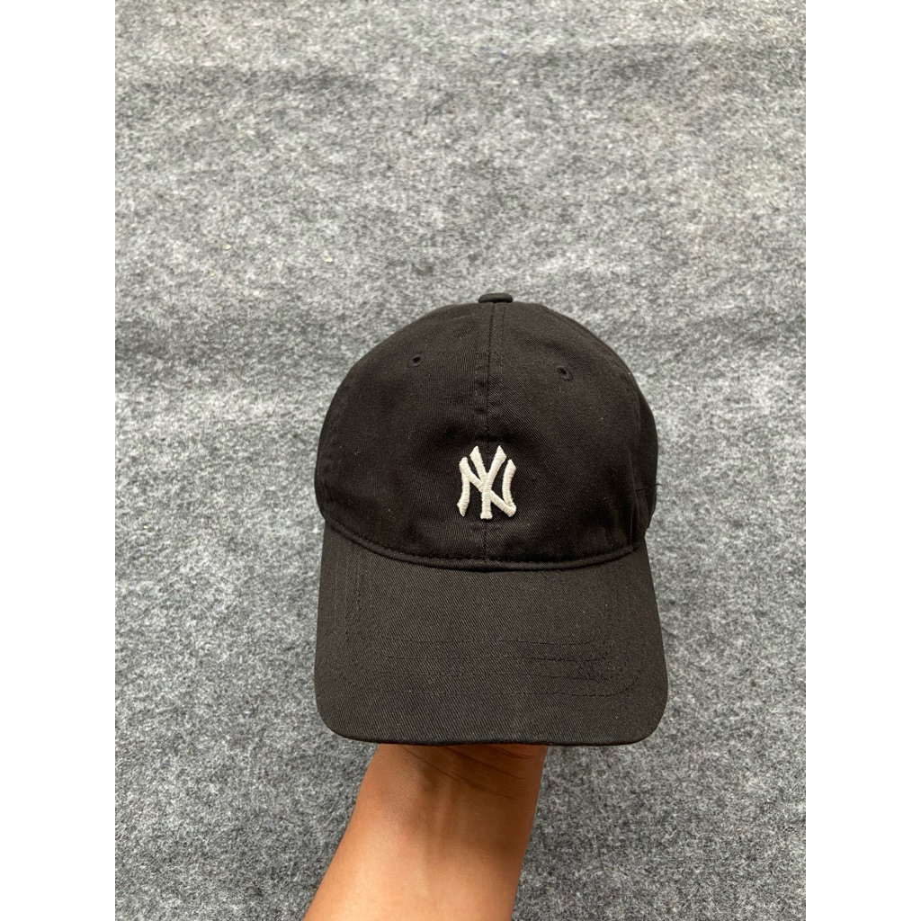 MLB Yankees caps kids