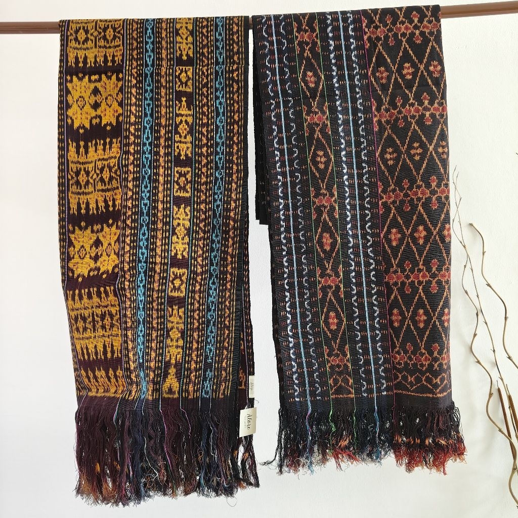 Aneka kain tenun asli dari pulau Flores, NTT - Maumere jumbo