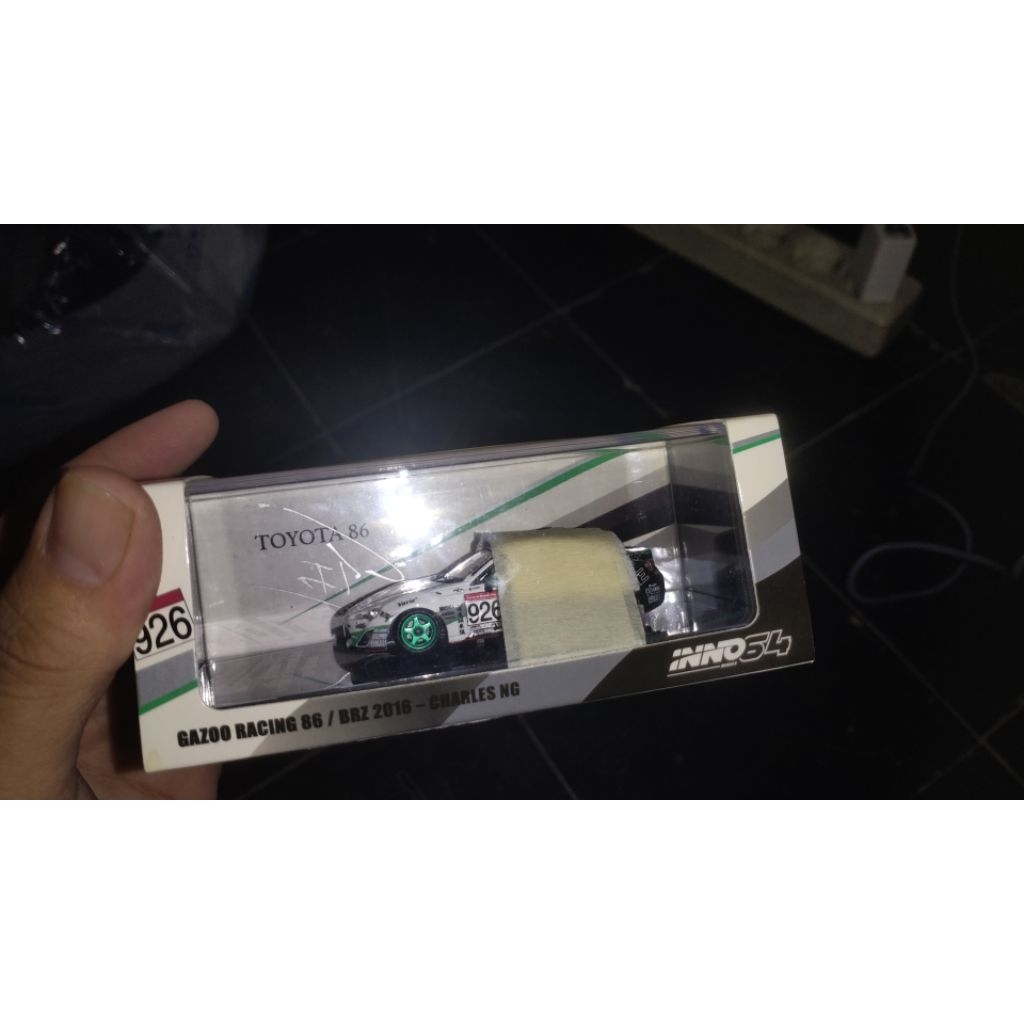 inno64-diecast-toyota86gt-1:64.