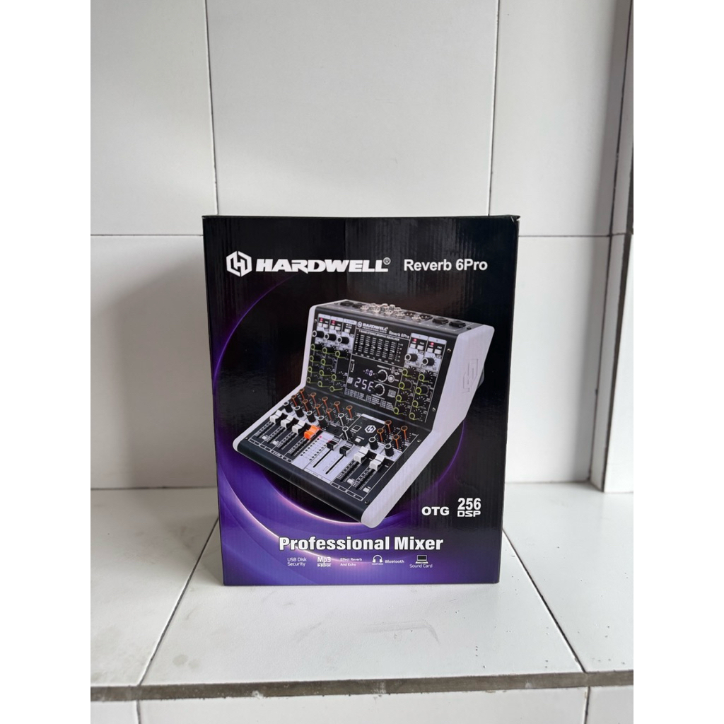 Mixer Audio Hardwell Reverb 6 Pro