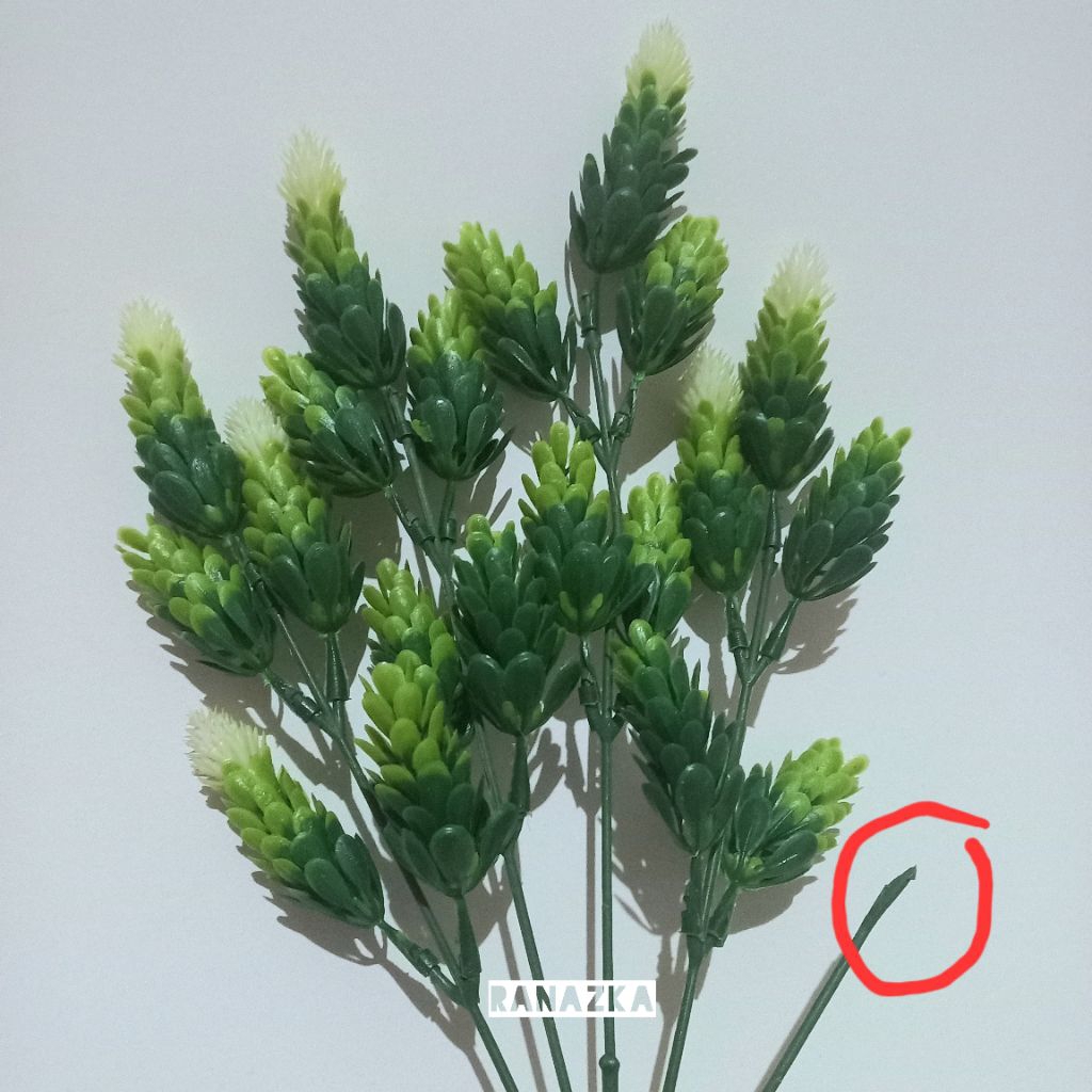 ALD-06 DEFECT/ PRELOVED-Bunga Pinus Hijau Putih/ Tanaman Hias Plastik Artificial Dekorasi Hiasan Mah