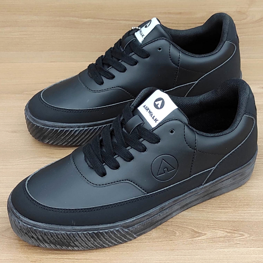SEPATU SNEAKERS AIRWALK All Black Original *COCOK SEPATU SEKOLAH