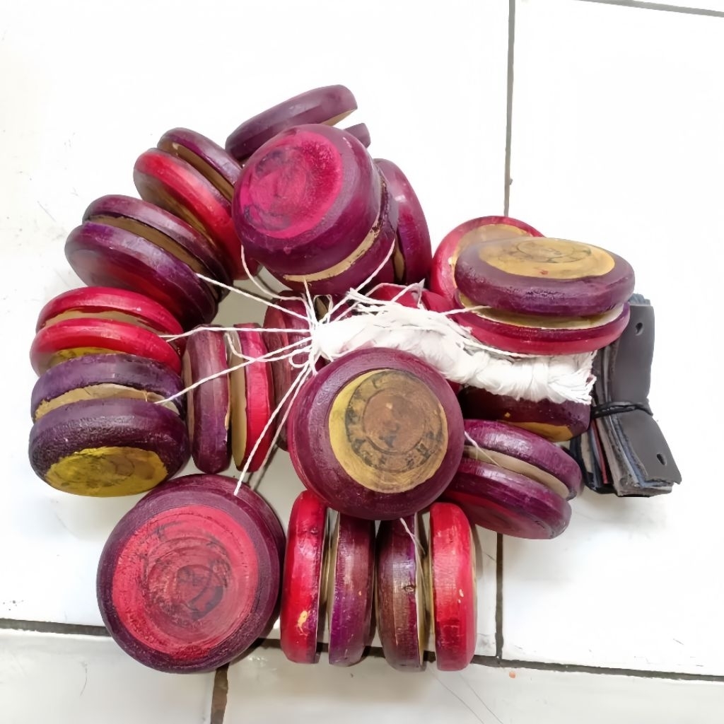 20 Pcs Yoyo Kayu Mainan Tradisional Unik Jadul Grosir