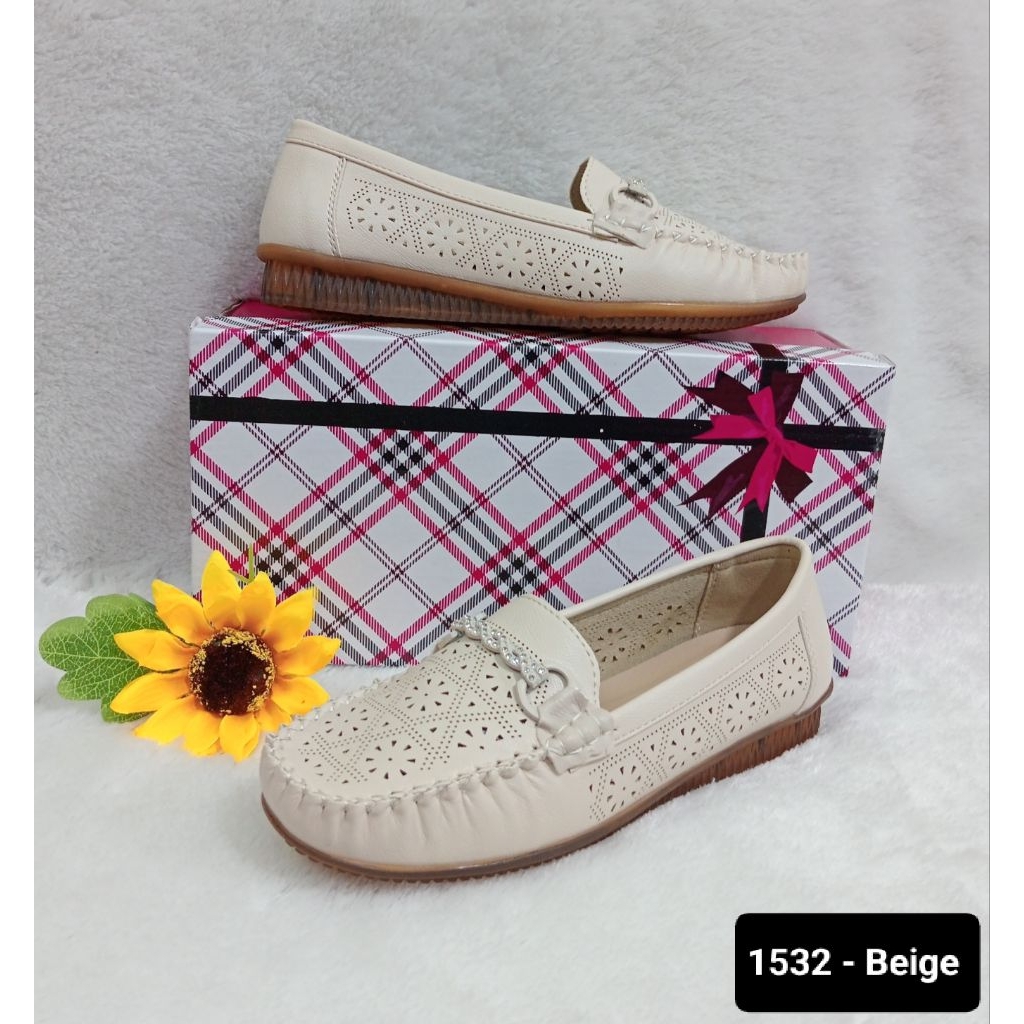 PANSUS FLAT WANITA TAPAK KARET DAN RINGAN IMPORT KEKINIAN