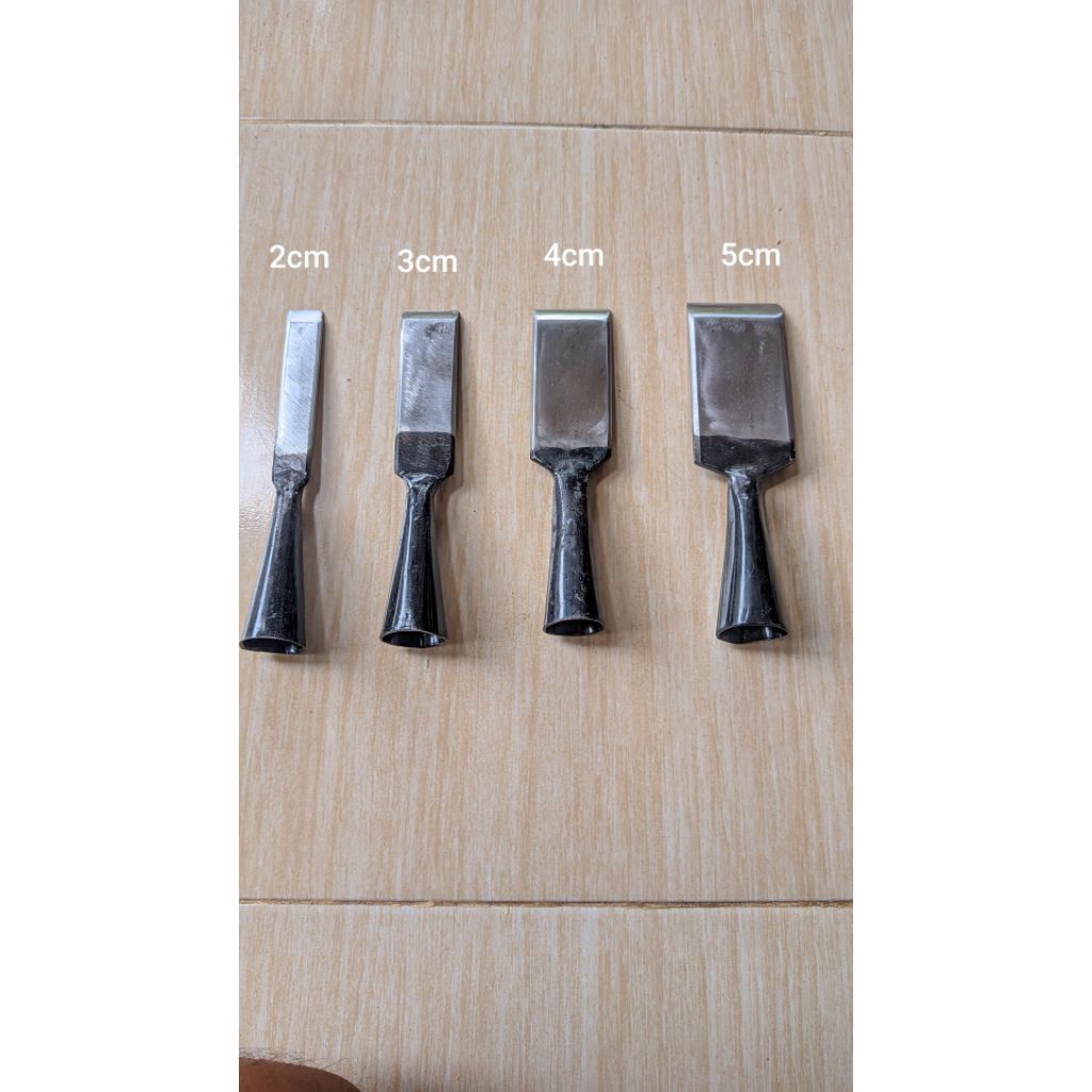 tatah kayu/pahat kayu/bobok kayu