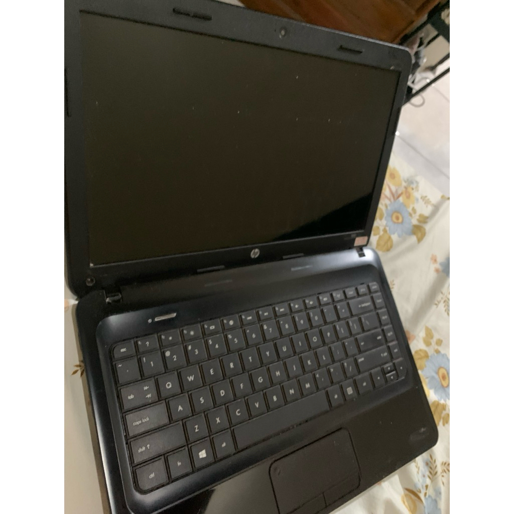 Laptop HP 1000 Intel core i3 rusak mati total free tas laptop