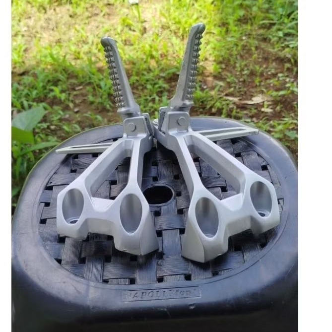 step footstep pijakan kaki belakang honda sonic 150 bekas copotan