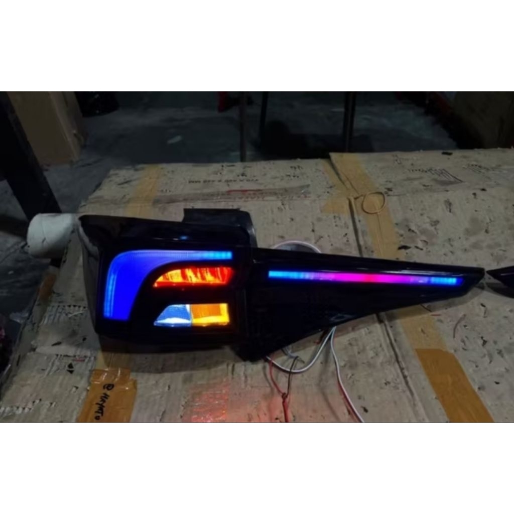 lampu reflektor bagasi avanza xenia 2022 2024