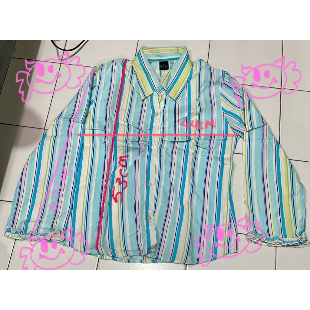 Preloved Kemeja Garis Biru Muda