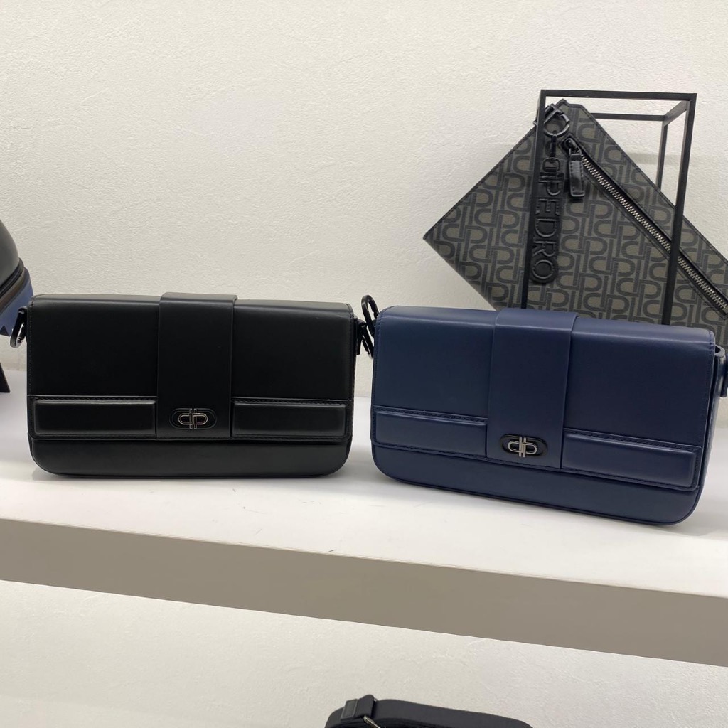 Jastip. Slingbag Pedro (MAN)