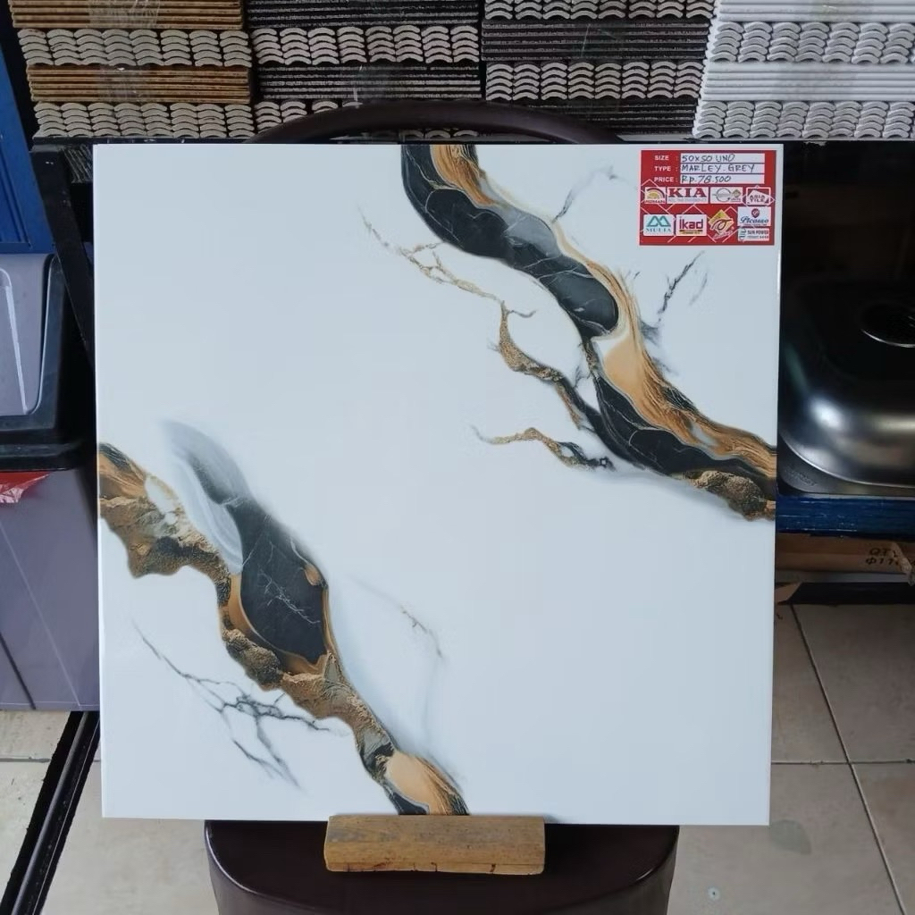 Keramik Lantai 50x50 Marley Grey | uno