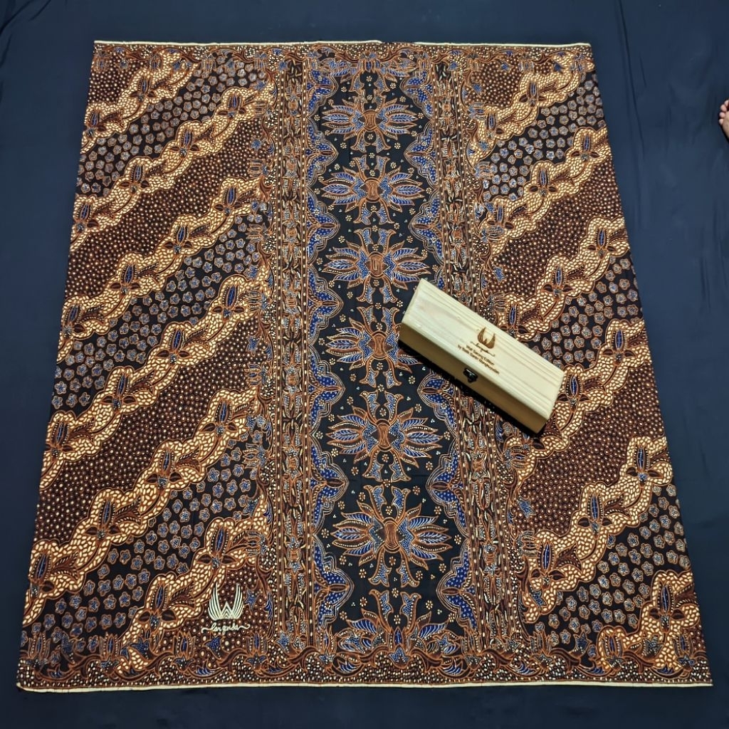 Lar Gurda : Seri Wali Sarung Edition Full Tulis | Sarung Batik Tulis Lar Gurda