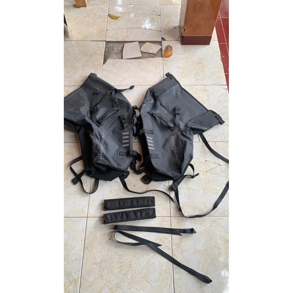 Rhinowalk side bag