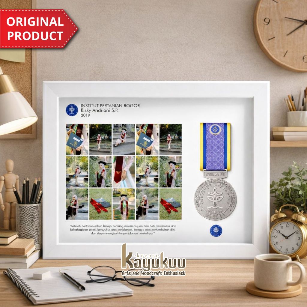 Kreasikayukuu Frame Wisuda Custom Premium | Bingkai Medali & Foto Wisuda | Kado Wisuda Unik
