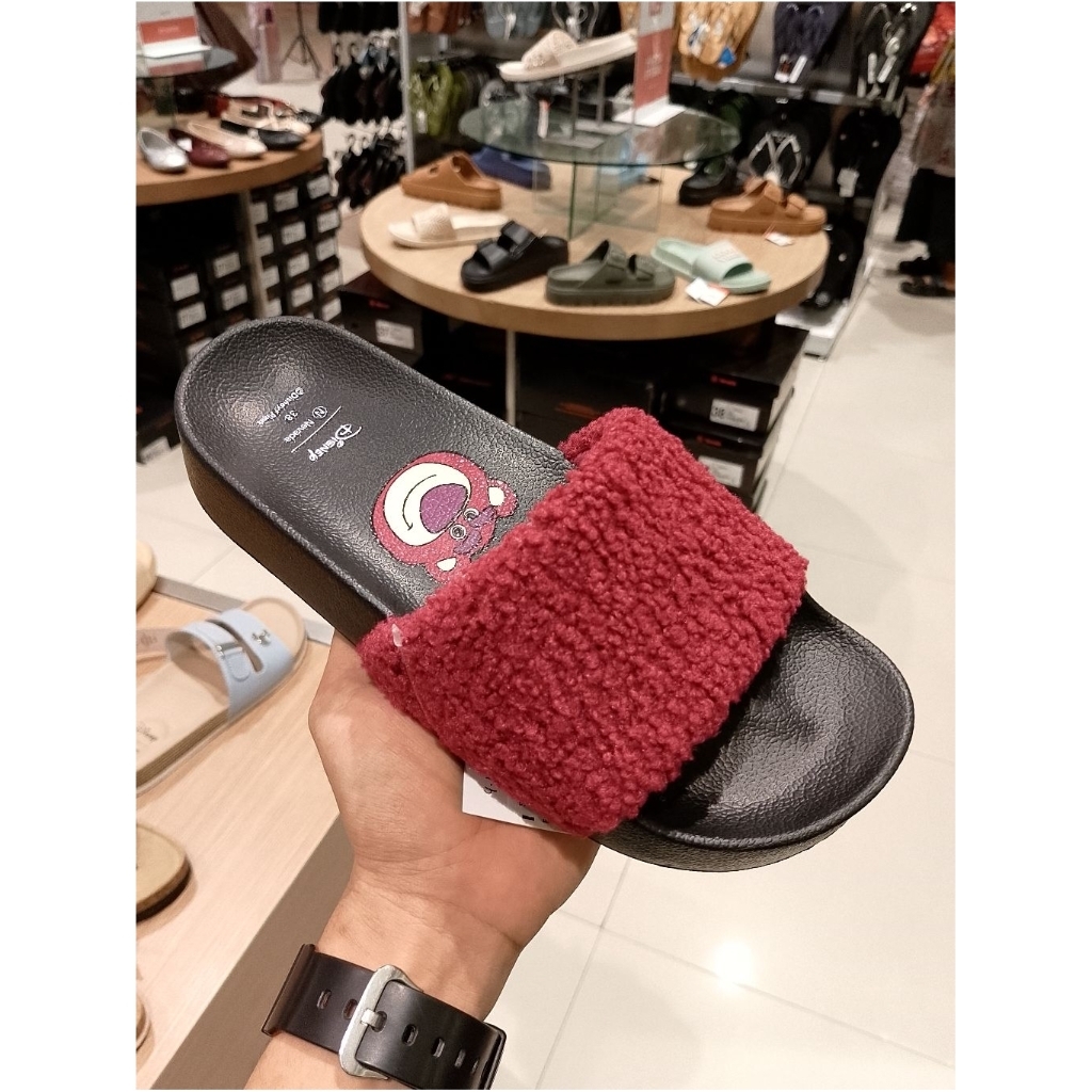 Sandal Nevada Disney Slip On Wanita