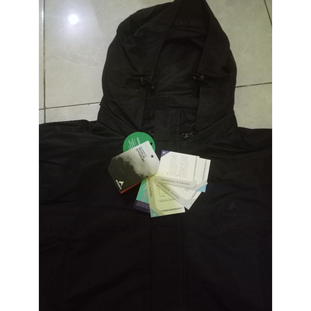 Eiger Mens Equator WindproofJaket