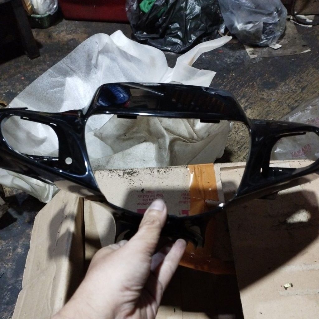 Cover Lampu Depan Fizr Cover Lampu FizR Hitam Batok lampu Fizr Hitam Original Yamaha