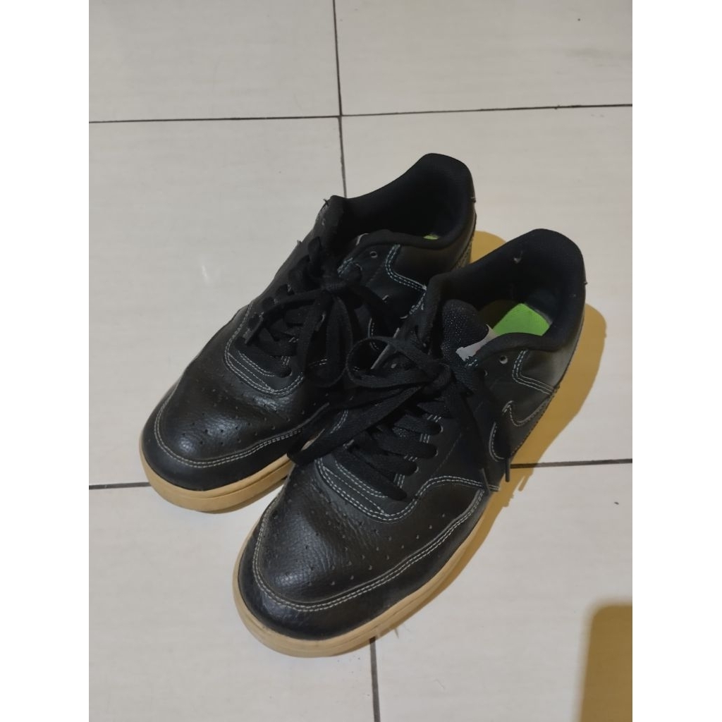 Sepatu Nike Vision Low Black