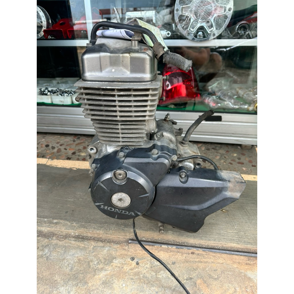 Mesin angine megapro mono