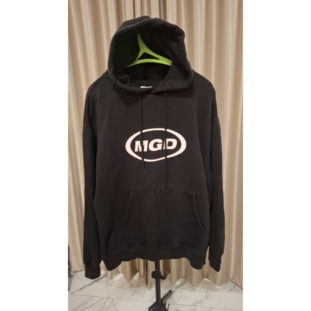 Hoodie Mahagrid Original Warna Hitam Bahan Tebal Cotton Babyterry Size XL (ld 130 Panjang 69) No Min