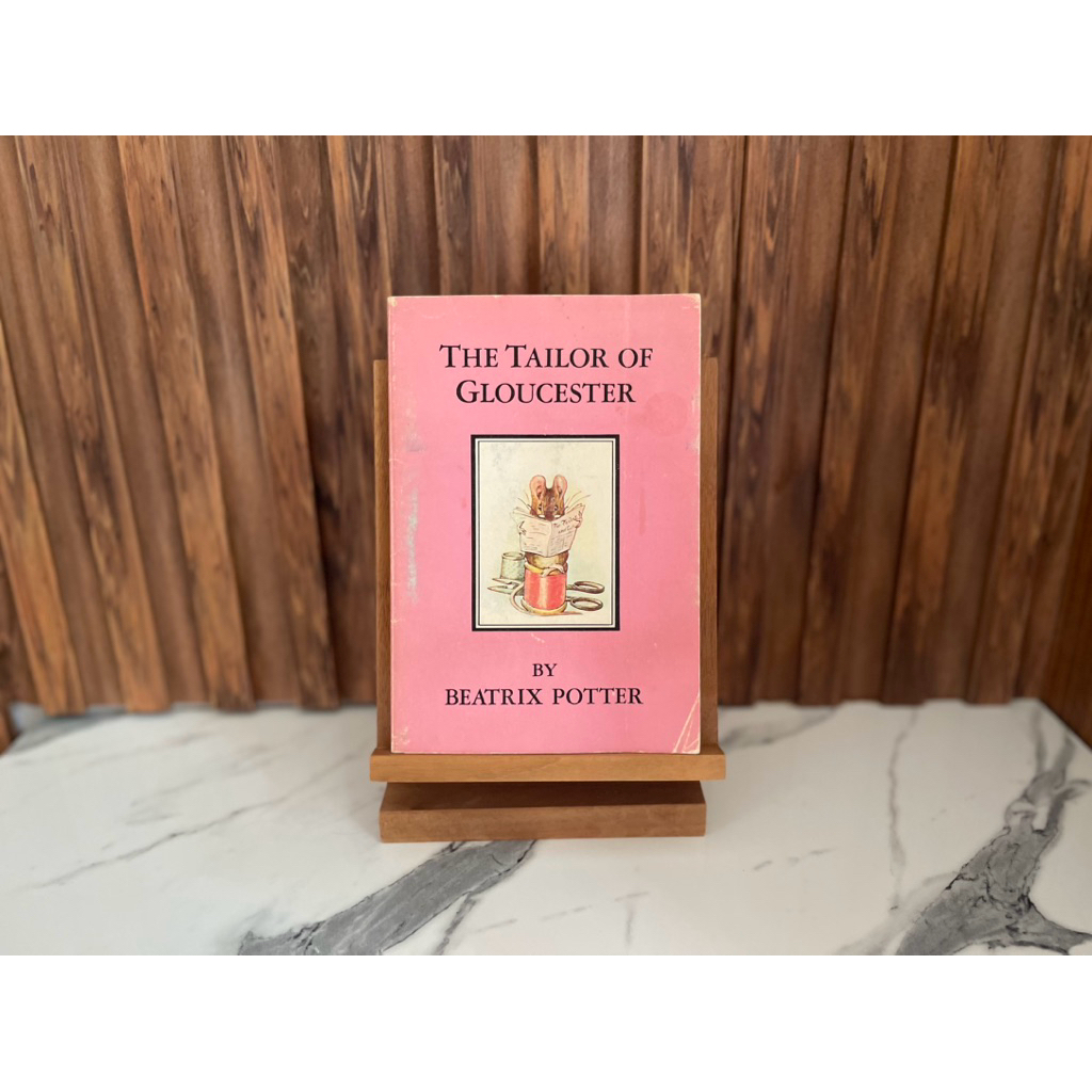 The Tailor of Gloucester- Beatrix Potter [PRELOVED] buku anak