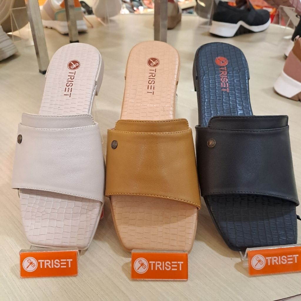 sandal teplek wanita Triset
