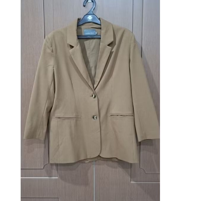 PL Blazer Benang Jarum