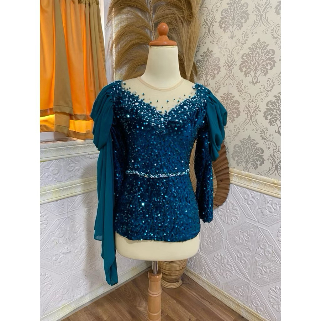 kebaya bludru squen payet pinggang lurus