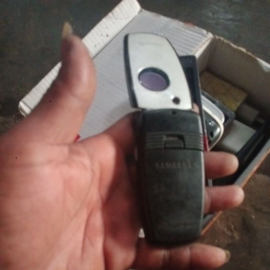 hp jadul Samsung SGH-E760