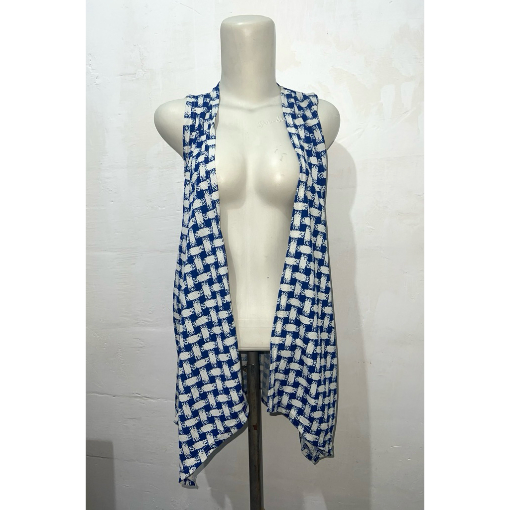 OUTER BIRU KOTAK | PLOVE DR