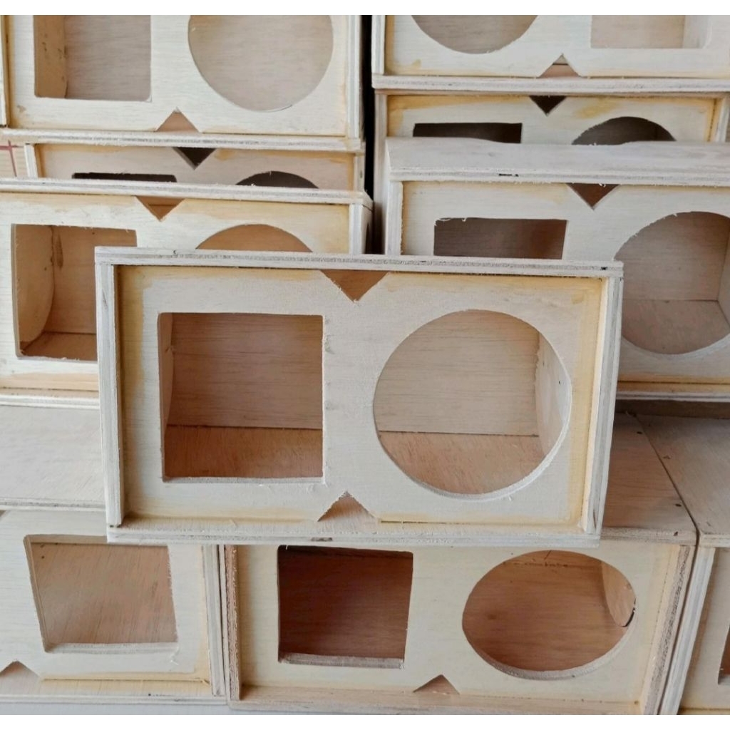 Box Speaker 4 Inch Triplek 8-9 mm Desain Miniatur Gantung