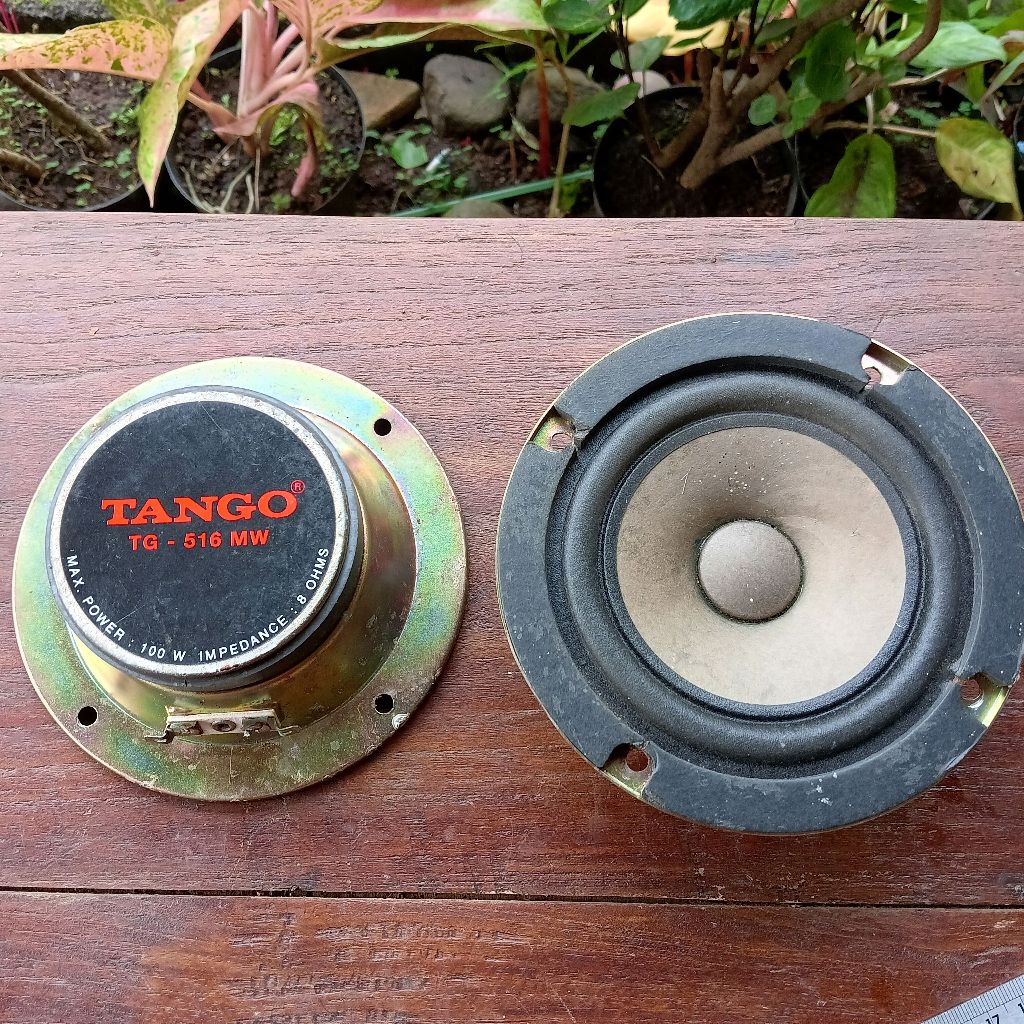 2biji Speaker middle Tango 5inch bekas normal