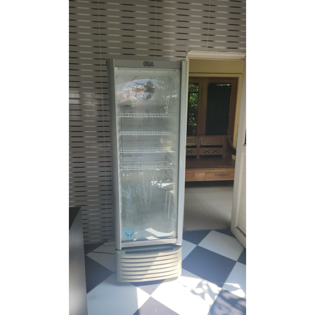 GEA Showcase Cooler EXPO-37FC 282L | Kulkas Display Minuman | SECOND