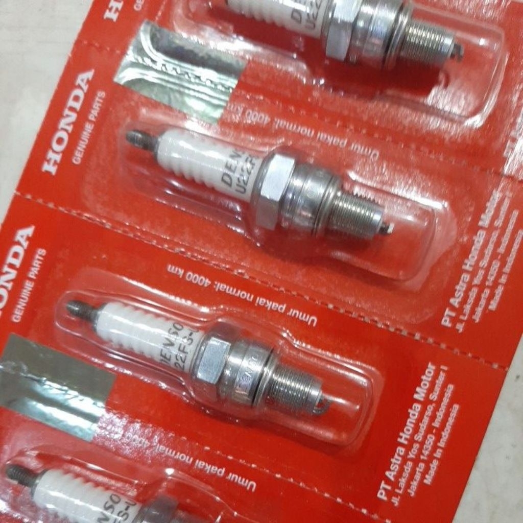 BUSI MOTOR GRAND 9805-657-723 / 13 AHM-DENSO / NGK