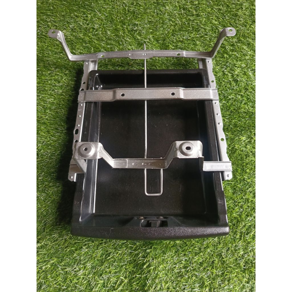 Laci Bawah Jok JDM Corolla