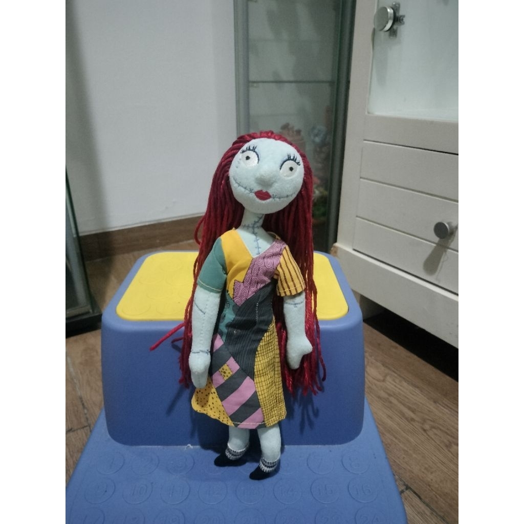 boneka sally nightmare